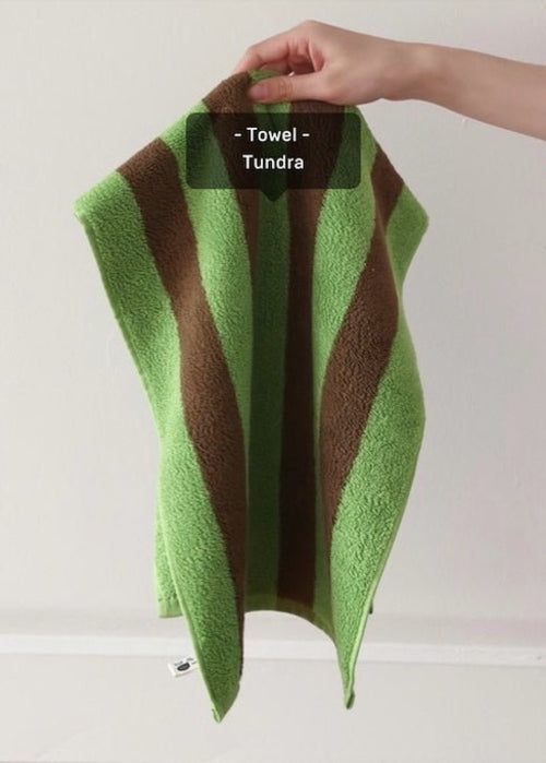 Ultra Soft Absorbent Retro Stripe Bath Towel - 100% Organic Premium